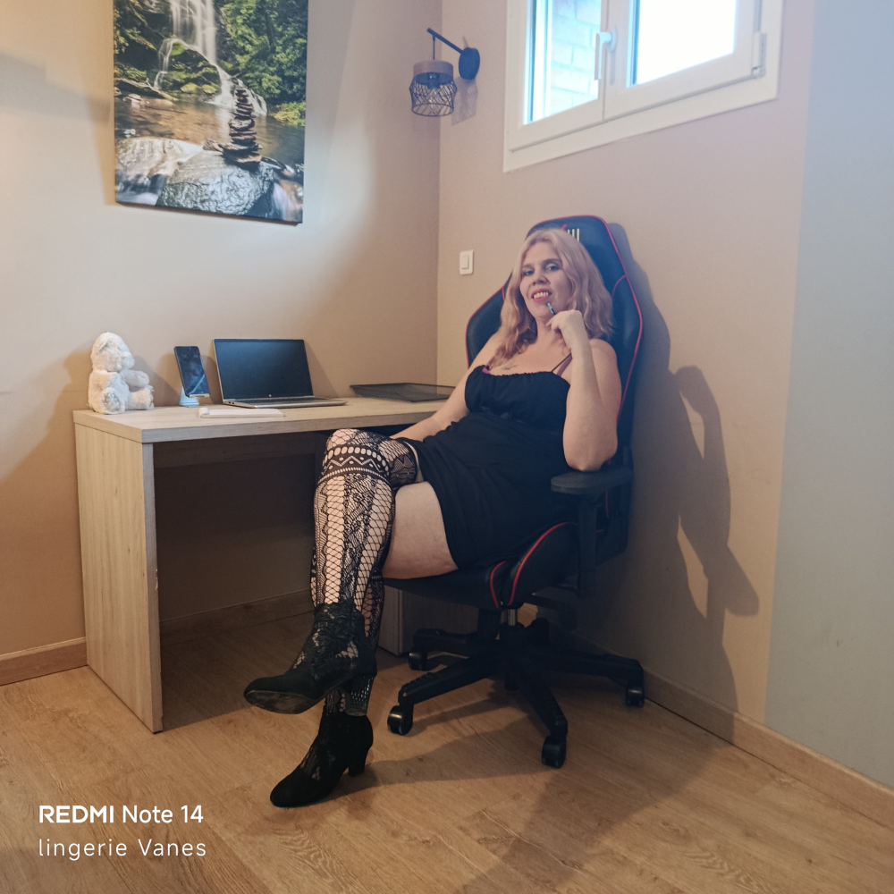 Collant Résille fantaisie porte jarretelle