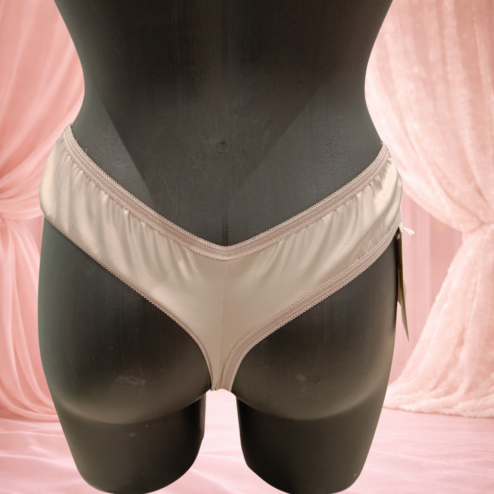 Bas String Sawren – modèle Cash Mirella effet satiné