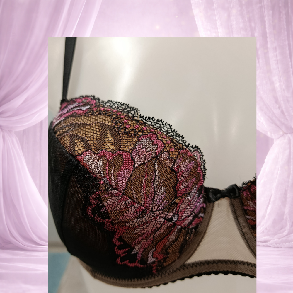 Soutien-gorge Sawren – modèle Rêverie push-up en dentelle brodée