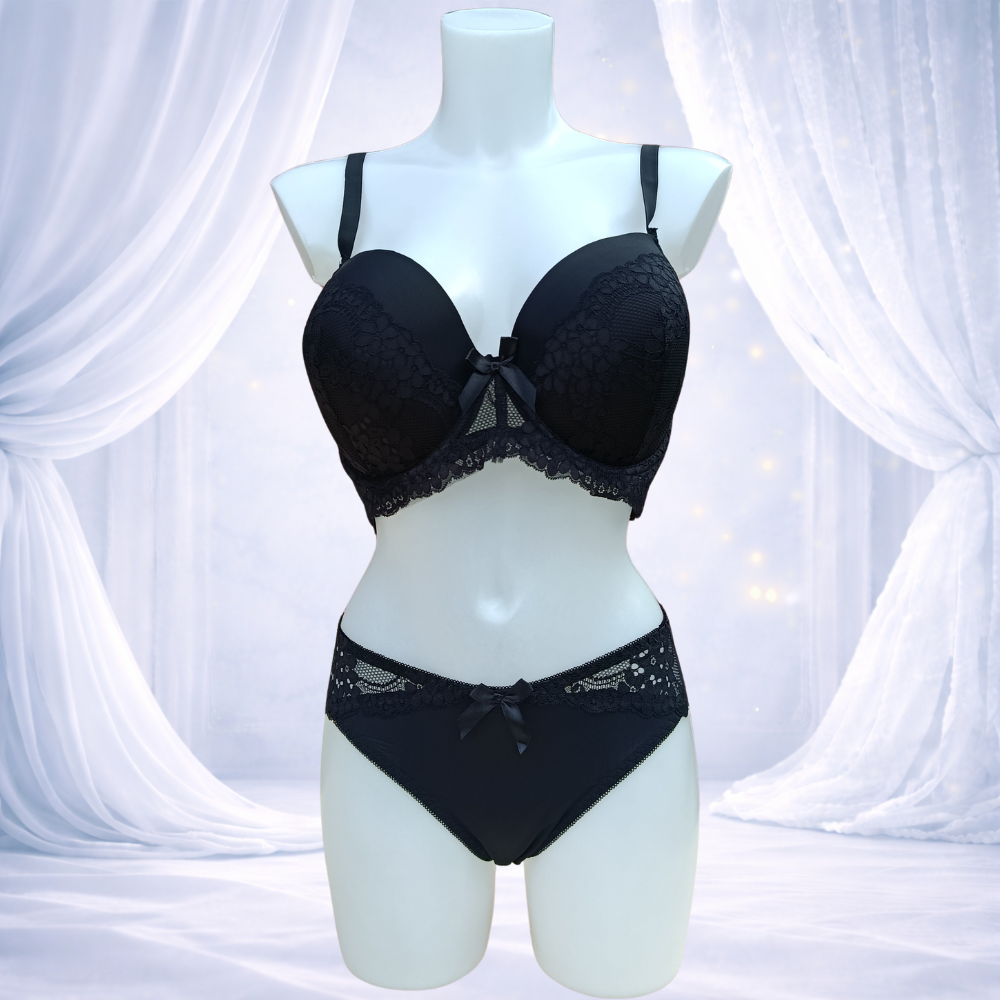 Ensemble lingerie noir bonnet F