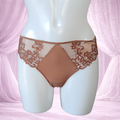 String Simone Pérèle – dentelle marron & détails dorés