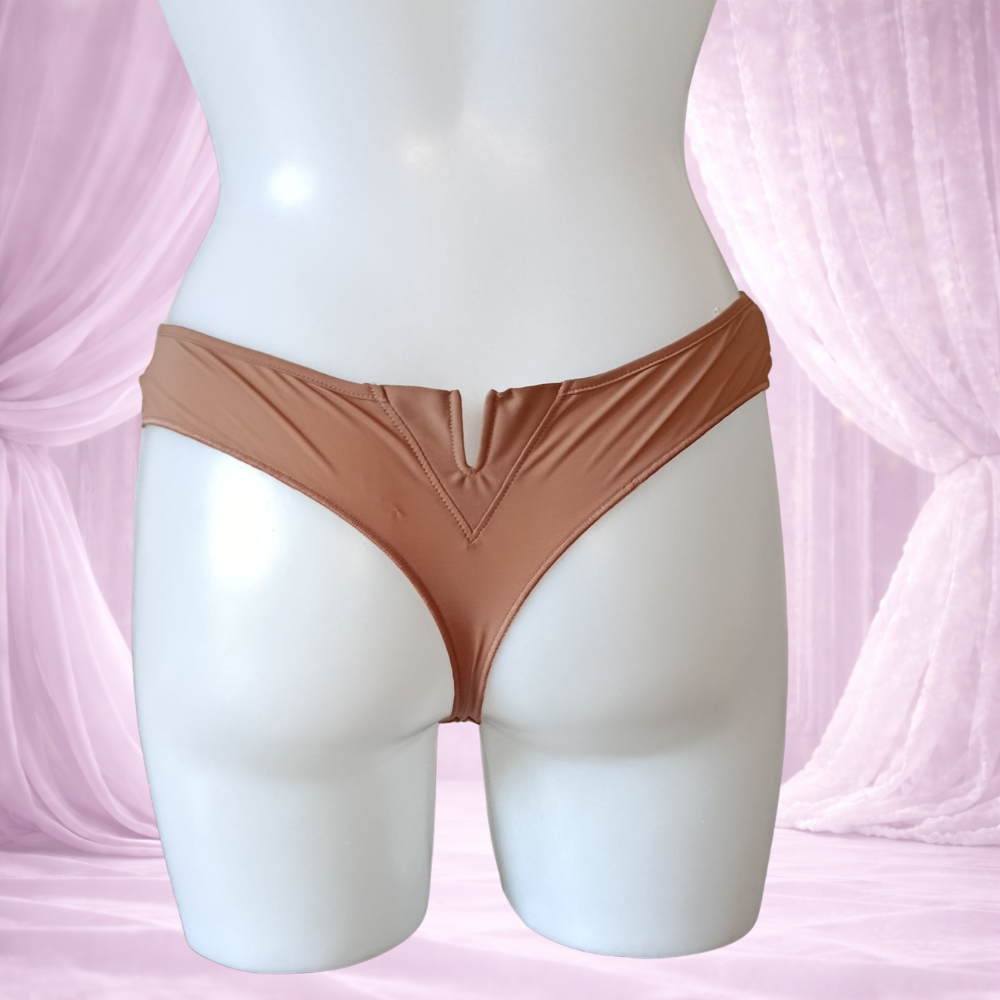 String Simone Pérèle – dentelle marron & détails dorés