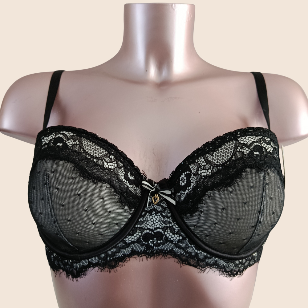 Ensemble gris et noir avec shorty