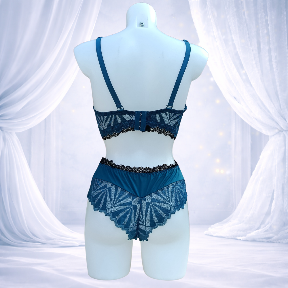 Ensemble soutien-gorge et culotte vert foncé en dentelle
