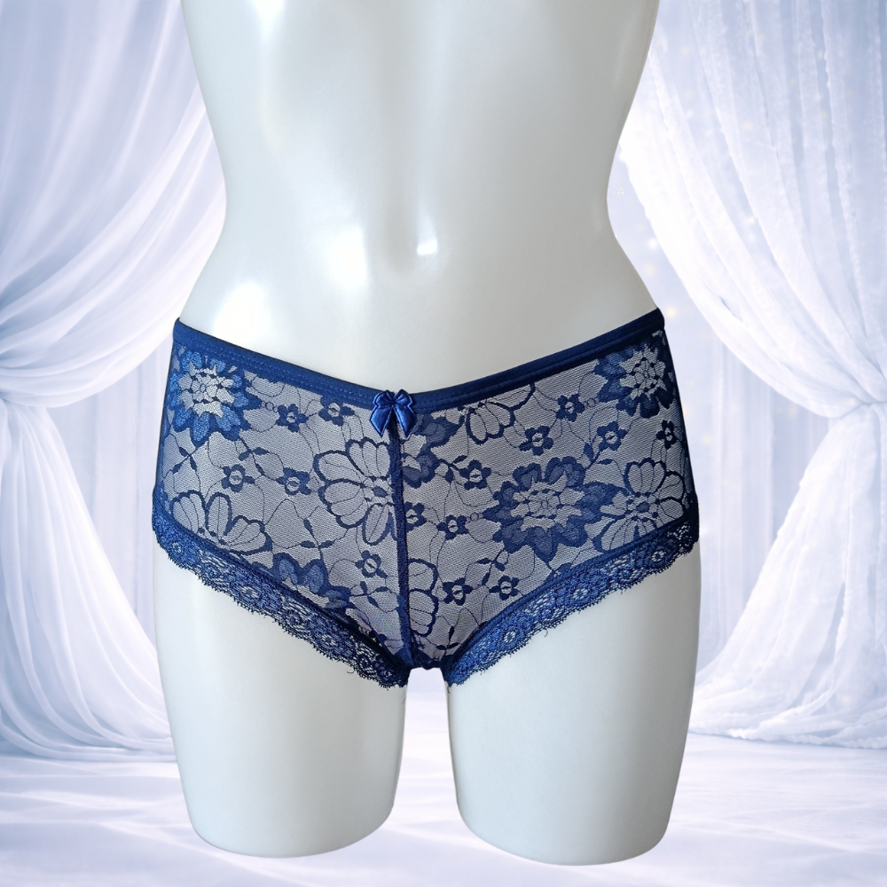 Shorty H & Nathalie en dentelle bleu profond