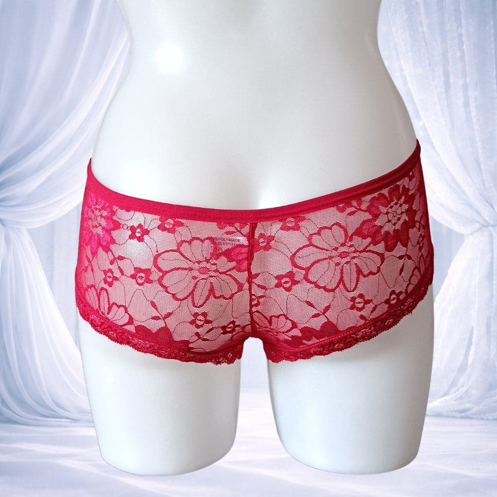 Shorty H & Nathalie en dentelle rouge