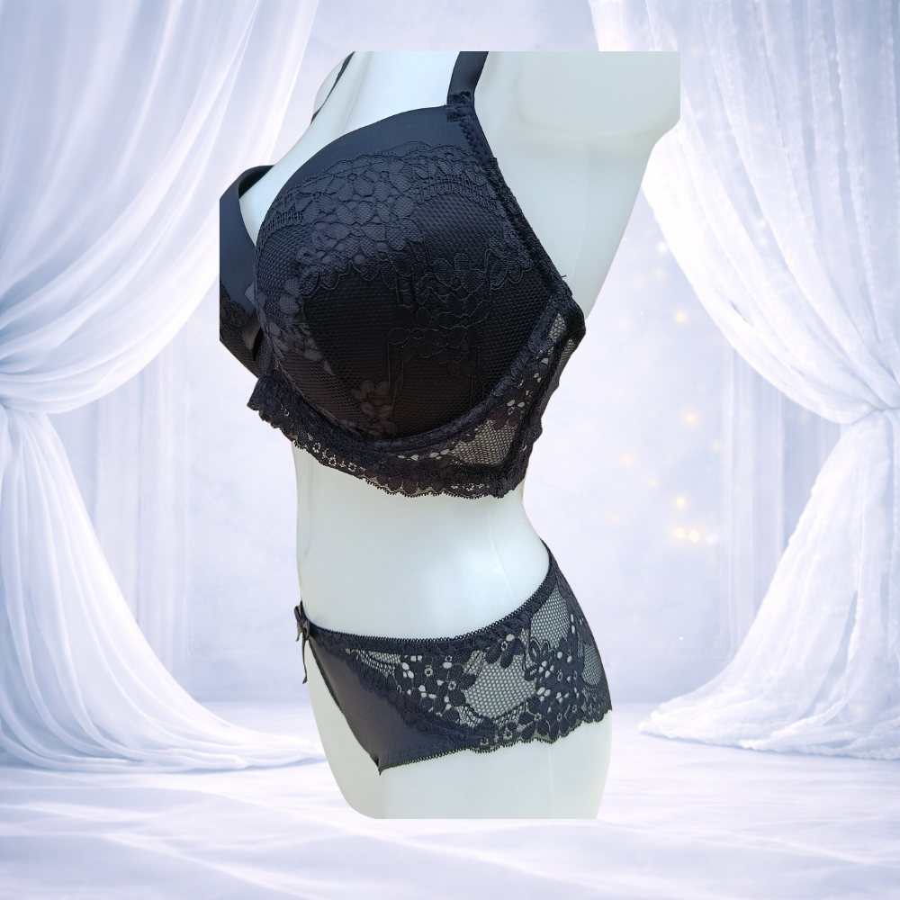 Ensemble lingerie noir bonnet F