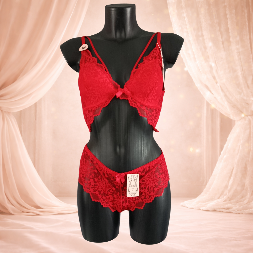 Ensemble dentelle rouge sans armatures