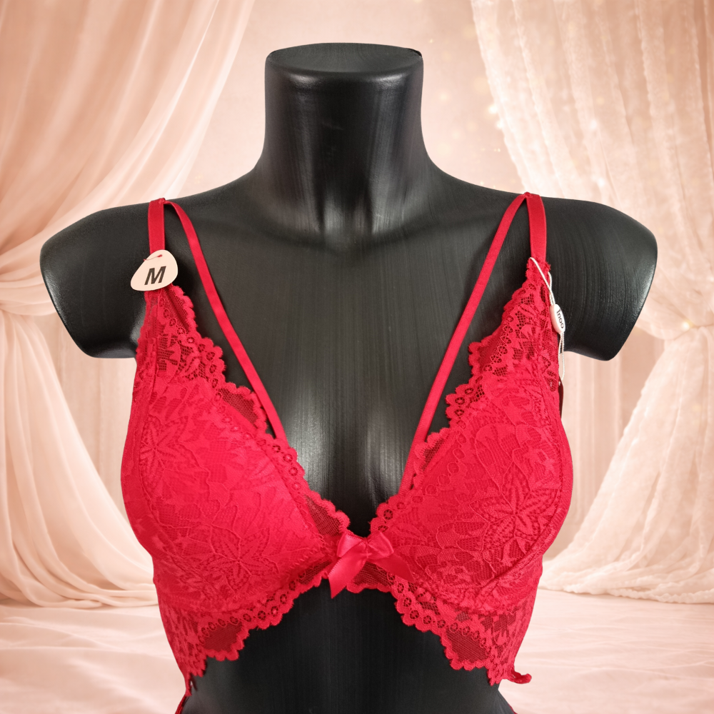 Ensemble dentelle rouge sans armatures