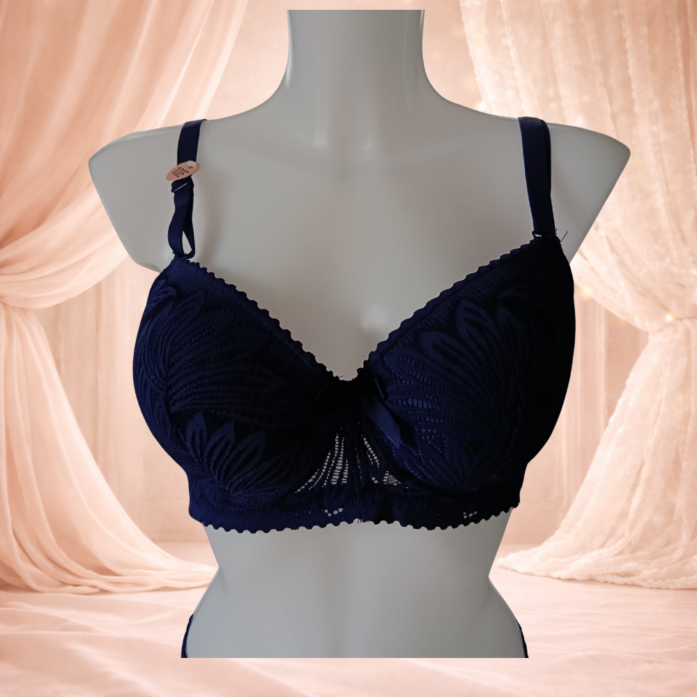 Ensemble bleu marine en dentelle avec armatures – Spécial bonnet E