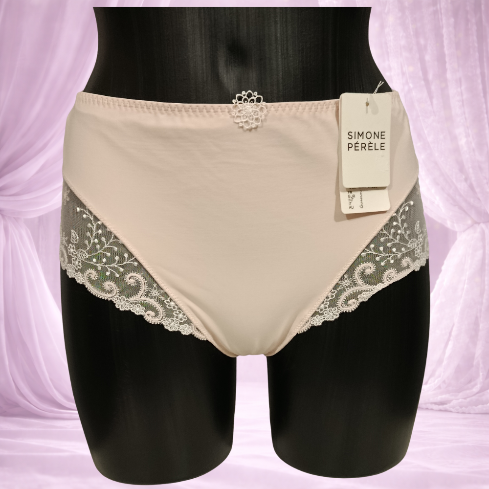 Culotte Simone Pérèle – modèle Del rose poudré satin & dentelle brodée