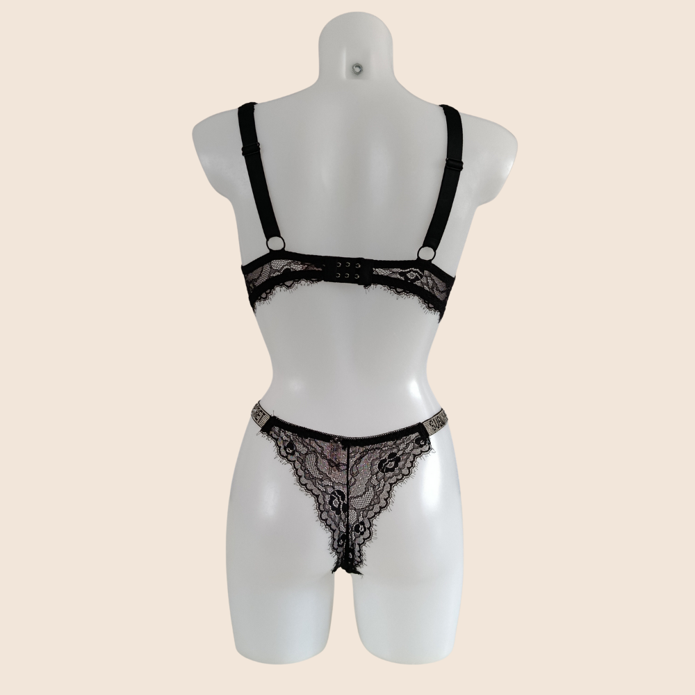 Ensemble fuchsia push up avec strass