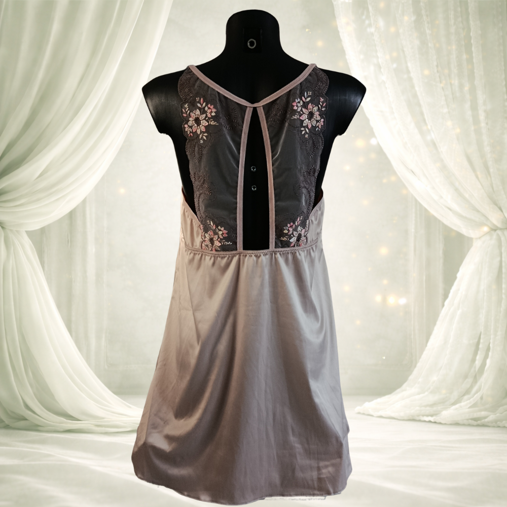 Nuisette Dentelle et voile brodé modèle cashmirella