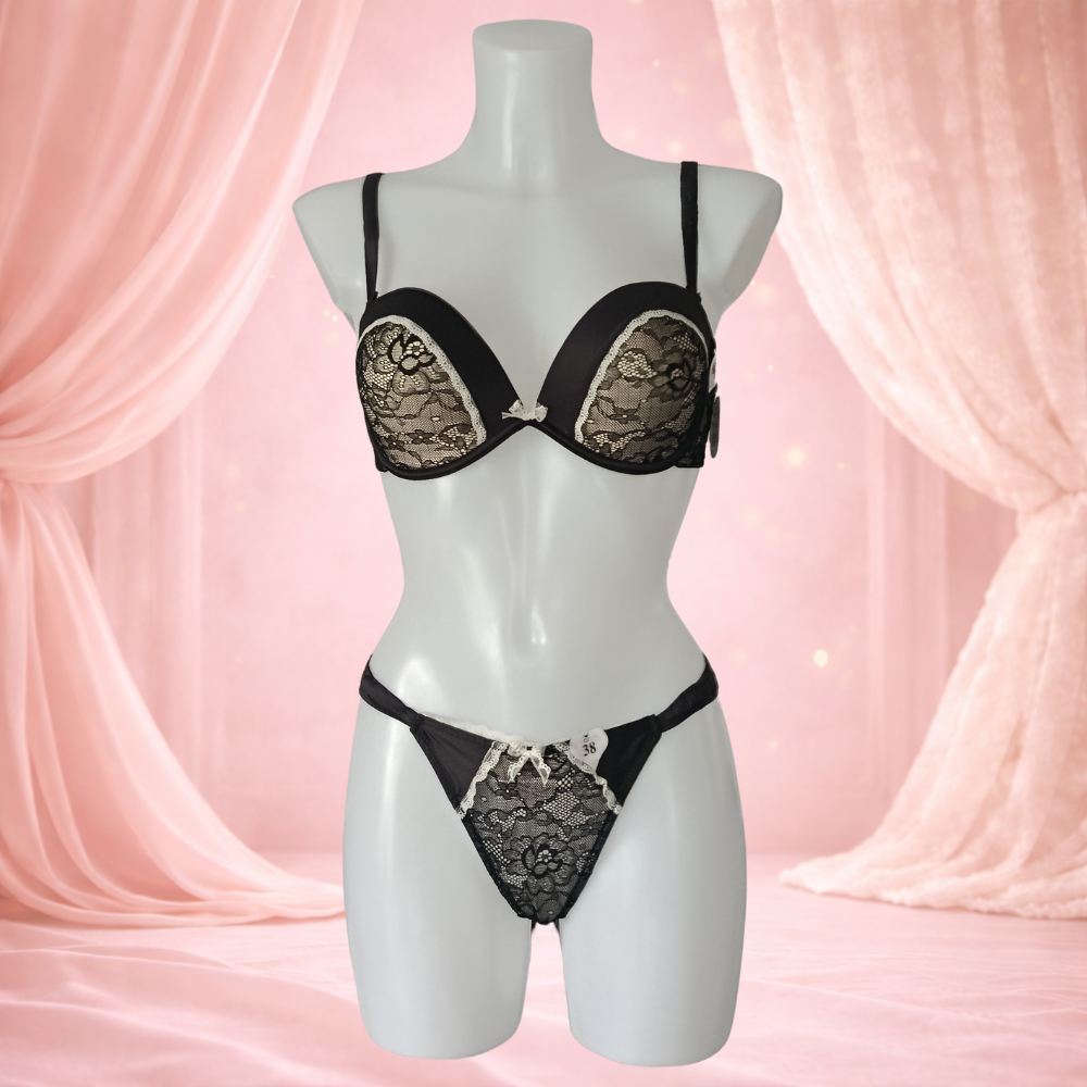 Ensemble 2 pièces push-up noir et écru – satin & dentelle