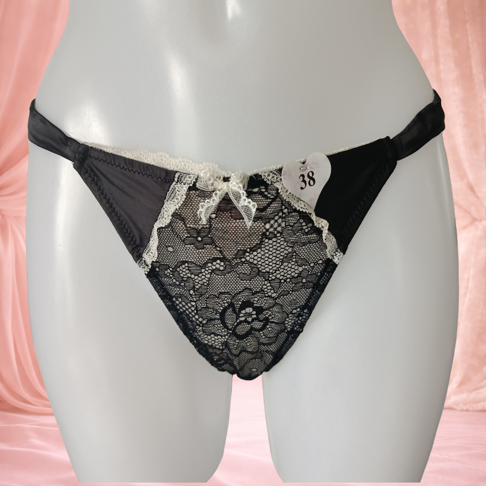 Ensemble 2 pièces push-up noir et écru – satin & dentelle