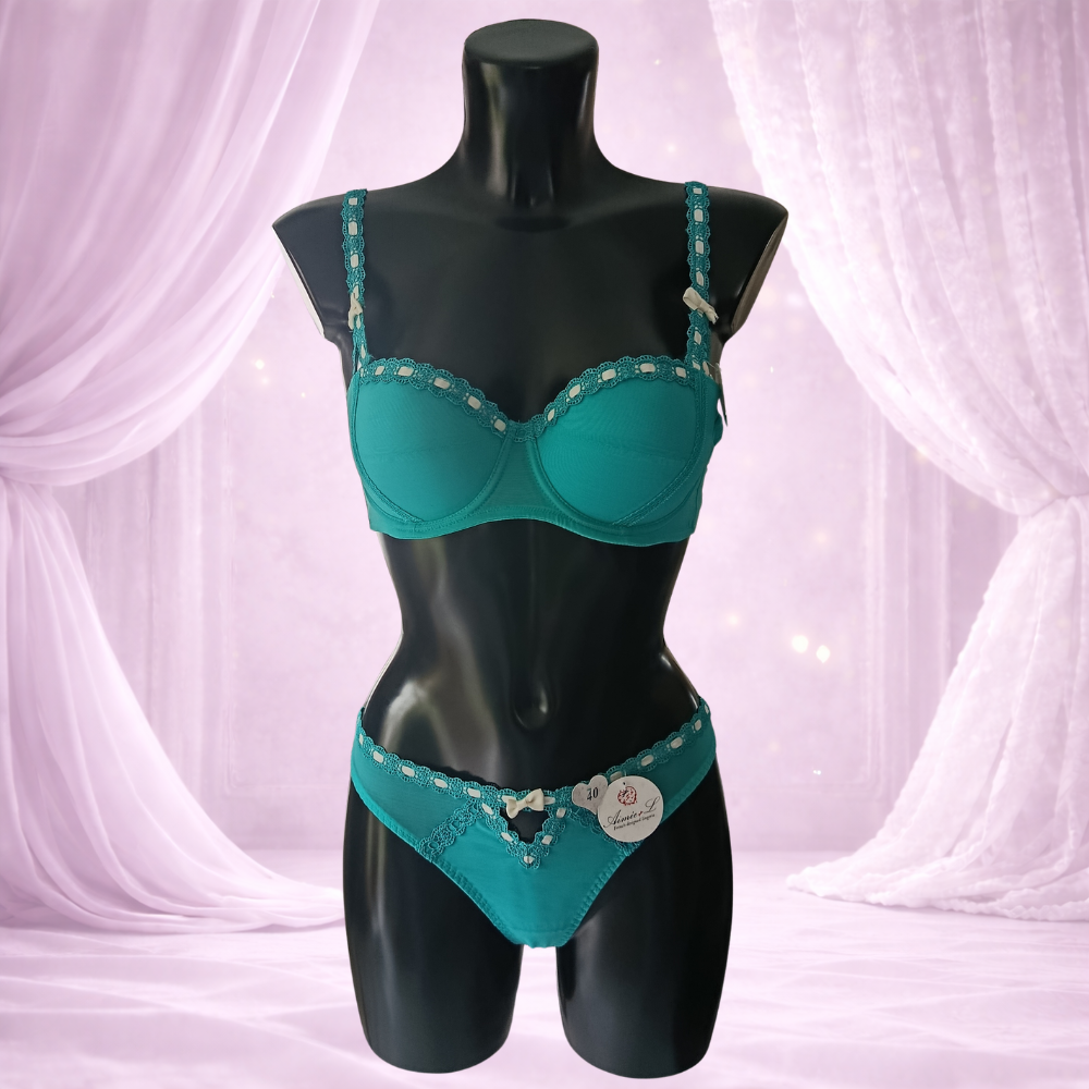 Ensemble 2 pièces – nœuds délicats & string assorti Vert